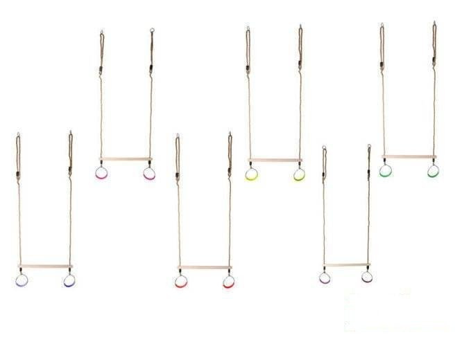 Trapez gimnastyczny z okrągłymi obręczami